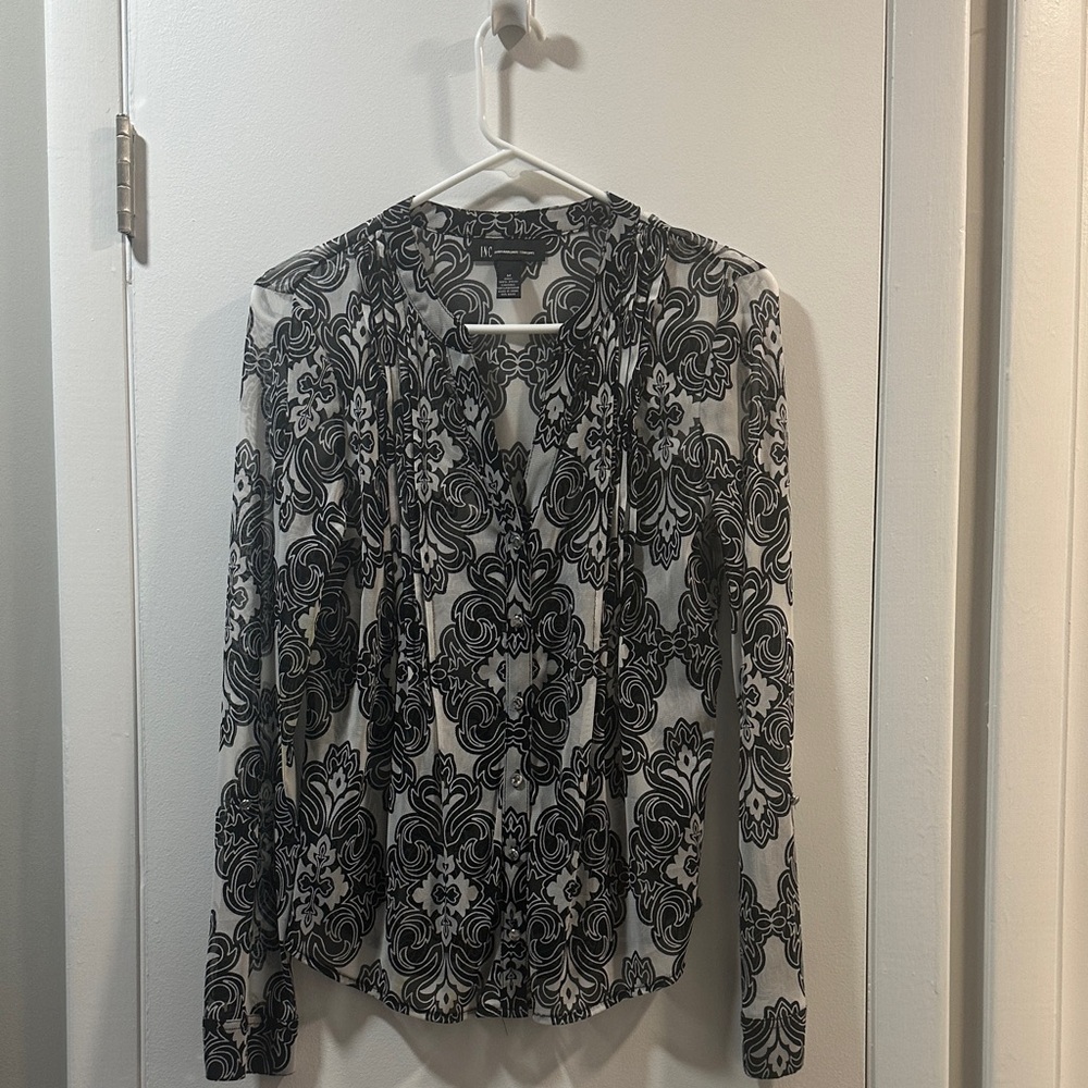 INC International Concepts Black and White Patterned Blouse